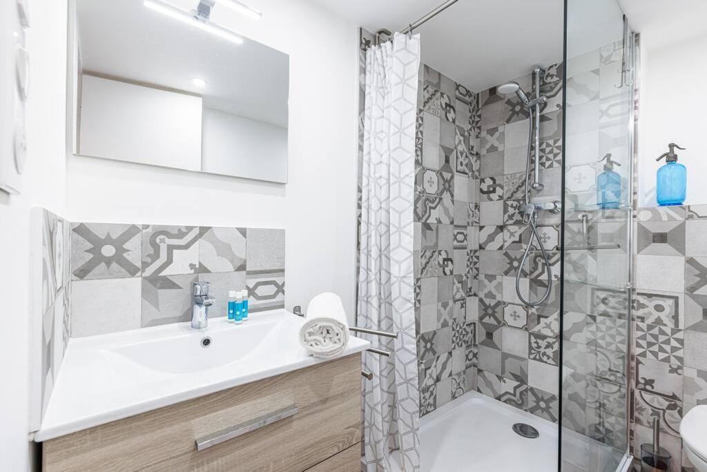 Апартаменти Prefecture 15 - Old Town Duplex 2 Doubles Beds Ніцца Екстер'єр фото